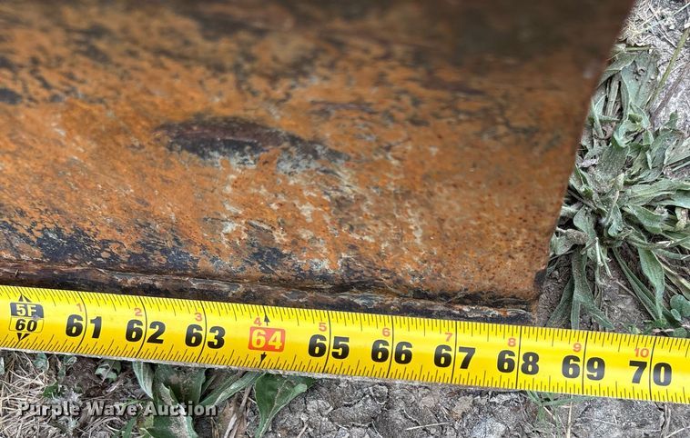 image for item DW7143 2018 Takeuchi TB240 mini excavator