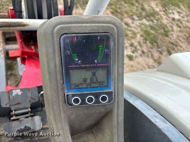 image for item DW7143 2018 Takeuchi TB240 mini excavator