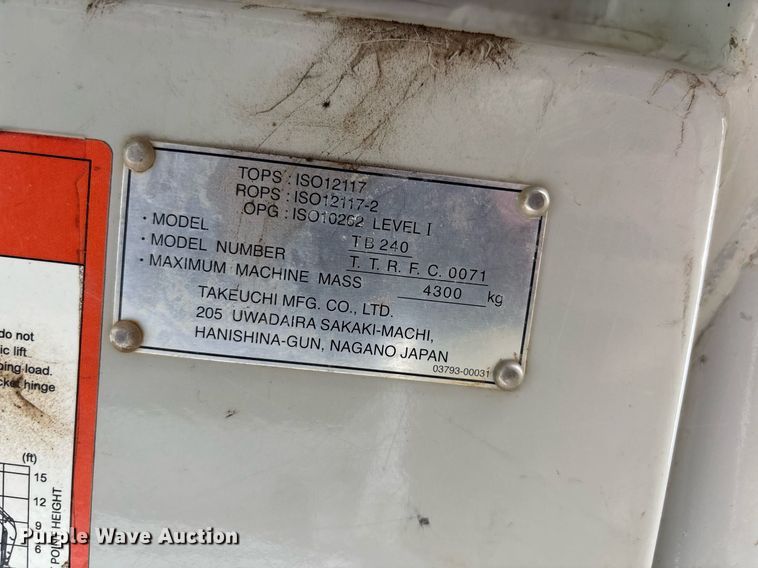 image for item DW7143 2018 Takeuchi TB240 mini excavator