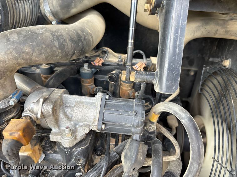 image for item DW7143 2018 Takeuchi TB240 mini excavator