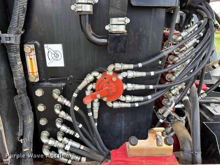 image for item DW7143 2018 Takeuchi TB240 mini excavator