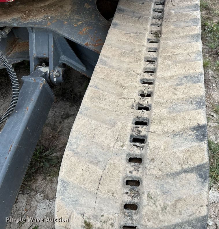 image for item DW7143 2018 Takeuchi TB240 mini excavator