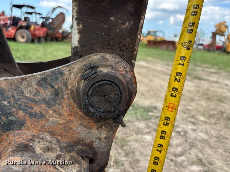 image for item DW7144 2019 Takeuchi TB240 mini excavator