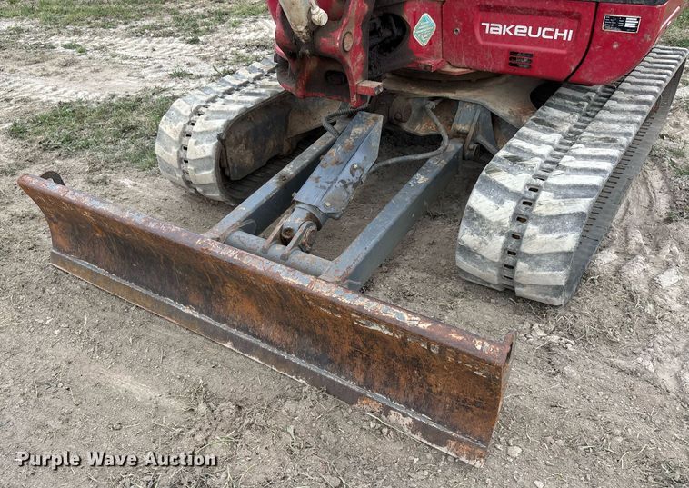 image for item DW7144 2019 Takeuchi TB240 mini excavator