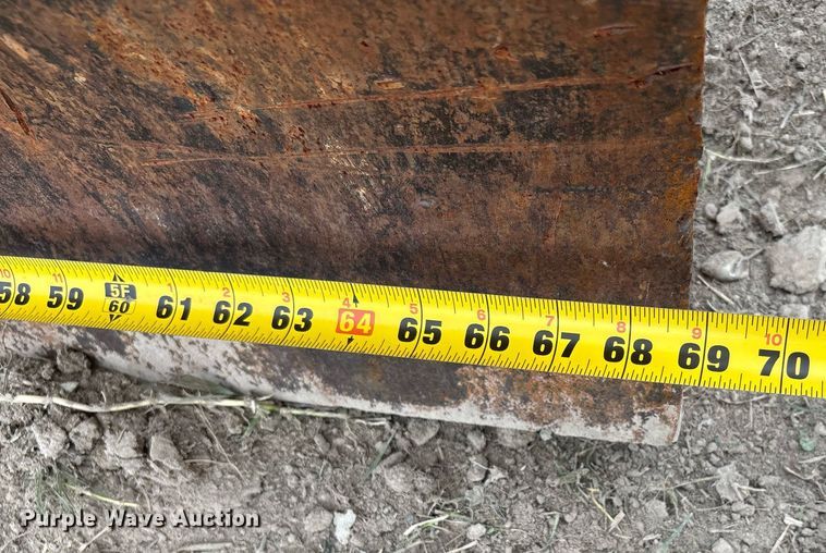 image for item DW7144 2019 Takeuchi TB240 mini excavator