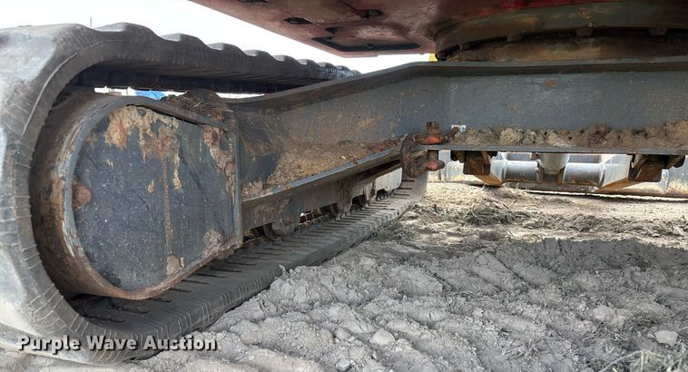 image for item DW7144 2019 Takeuchi TB240 mini excavator