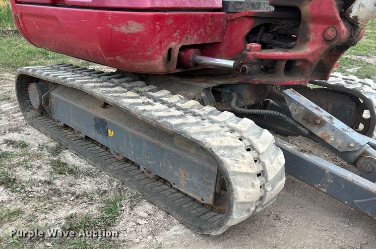 image for item DW7144 2019 Takeuchi TB240 mini excavator