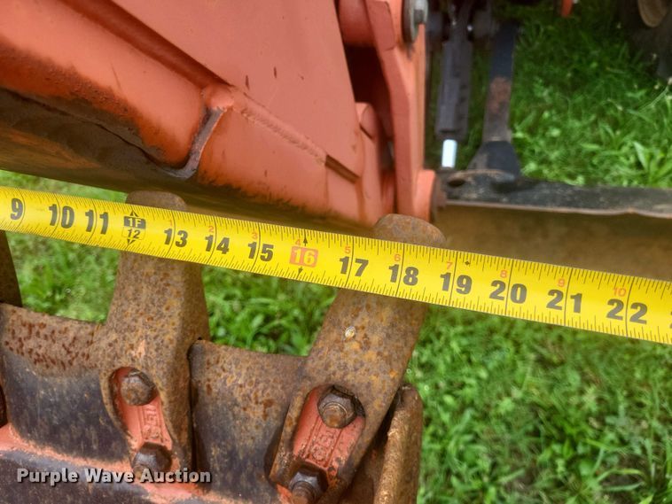 image for item DW7145 2015 Ditch Witch RT100 trencher