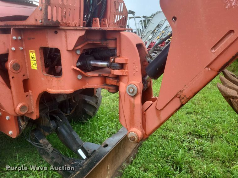 image for item DW7145 2015 Ditch Witch RT100 trencher