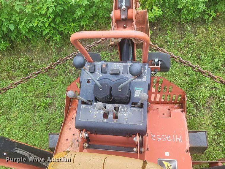 image for item DW7145 2015 Ditch Witch RT100 trencher