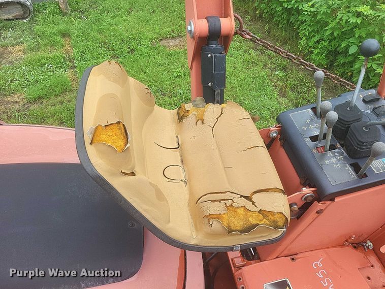 image for item DW7145 2015 Ditch Witch RT100 trencher