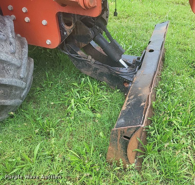 image for item DW7145 2015 Ditch Witch RT100 trencher