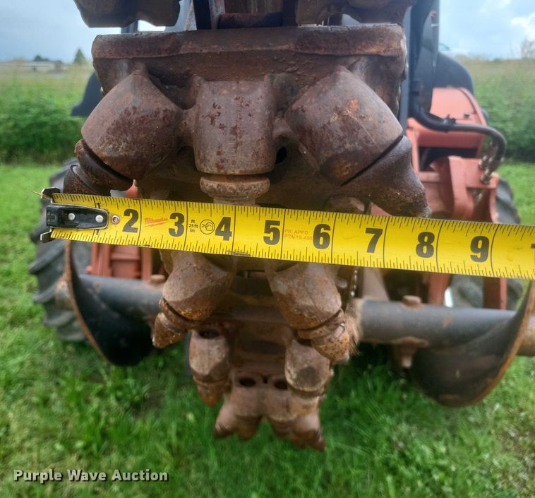 image for item DW7145 2015 Ditch Witch RT100 trencher