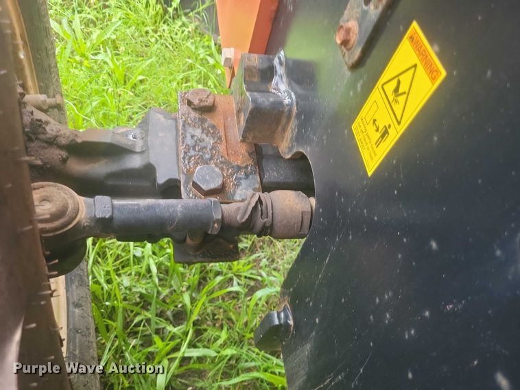 image for item DW7145 2015 Ditch Witch RT100 trencher