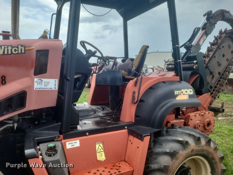 image for item DW7145 2015 Ditch Witch RT100 trencher