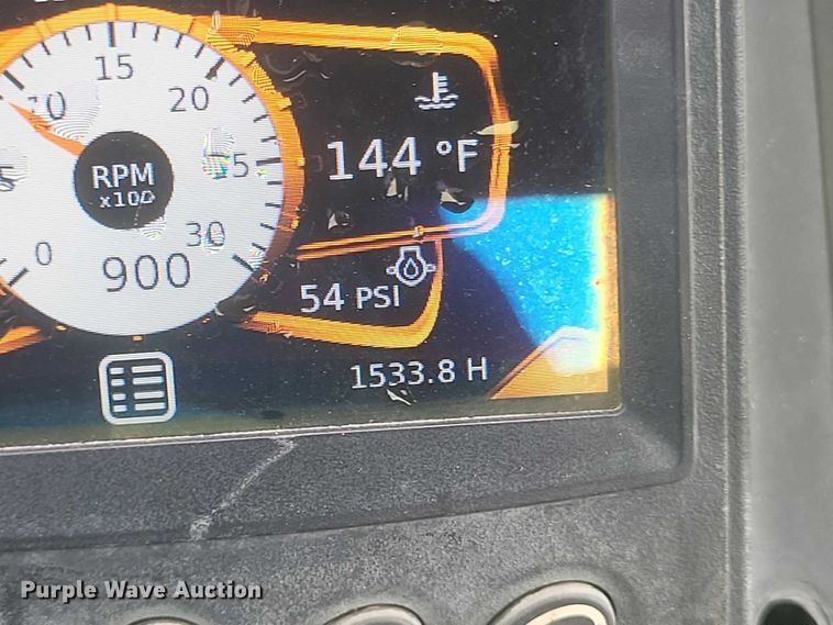 image for item DW7145 2015 Ditch Witch RT100 trencher