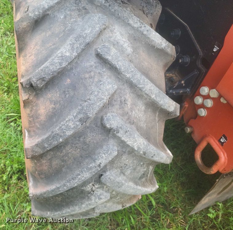 image for item DW7145 2015 Ditch Witch RT100 trencher