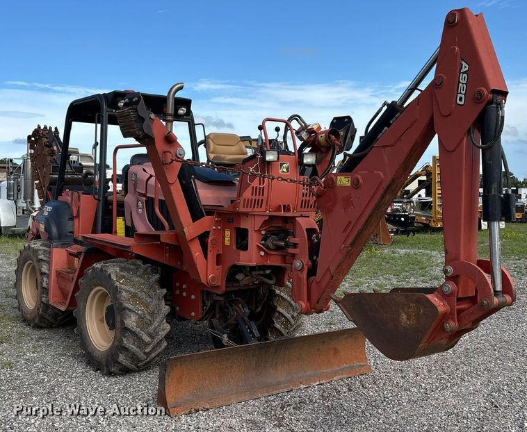 image for item DW7146 2015 Ditch Witch RT100 trencher
