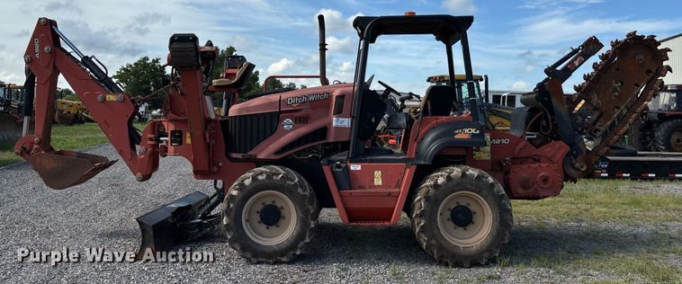 image for item DW7146 2015 Ditch Witch RT100 trencher