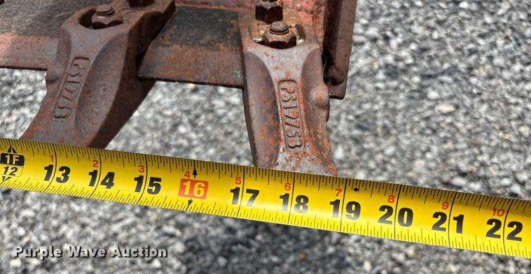 image for item DW7146 2015 Ditch Witch RT100 trencher