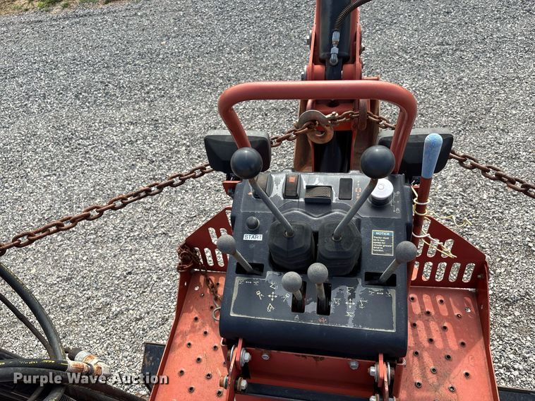 image for item DW7146 2015 Ditch Witch RT100 trencher