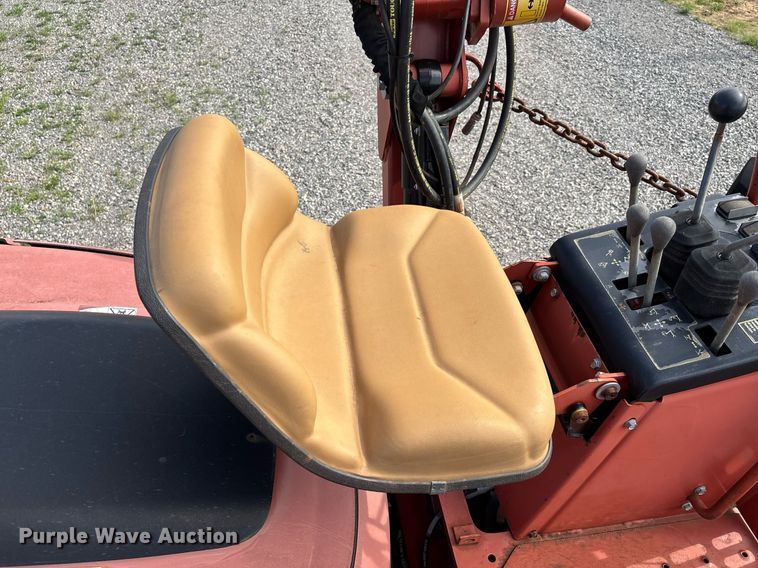 image for item DW7146 2015 Ditch Witch RT100 trencher