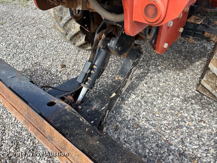 image for item DW7146 2015 Ditch Witch RT100 trencher