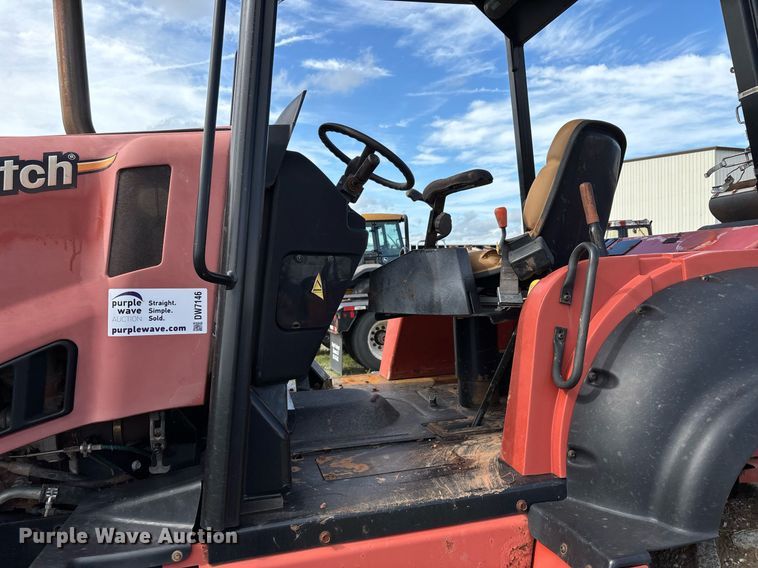 image for item DW7146 2015 Ditch Witch RT100 trencher