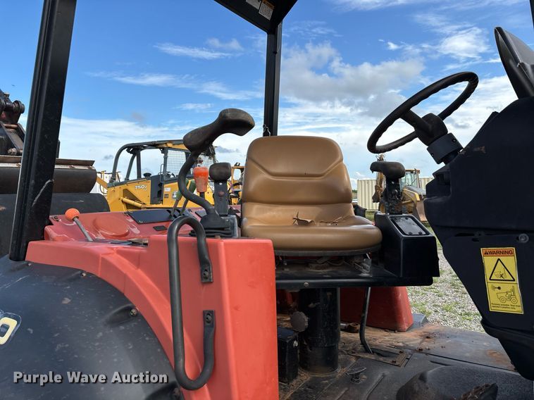 image for item DW7146 2015 Ditch Witch RT100 trencher