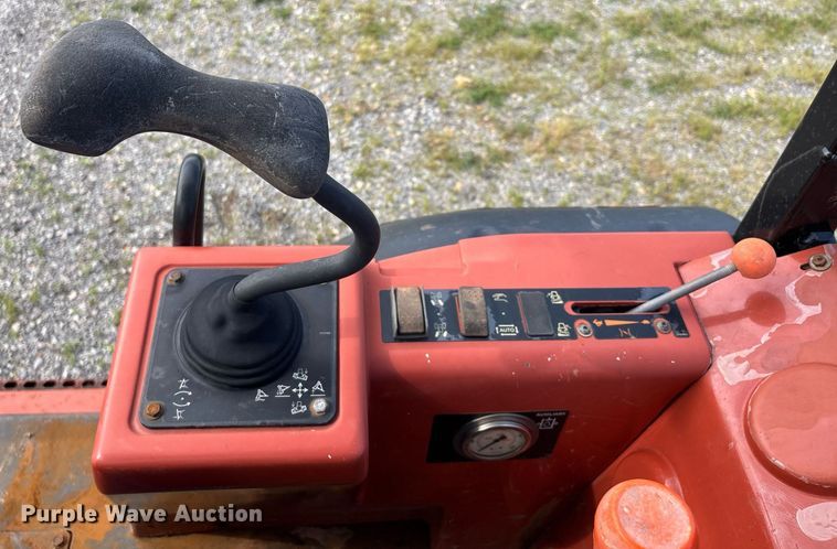 image for item DW7146 2015 Ditch Witch RT100 trencher