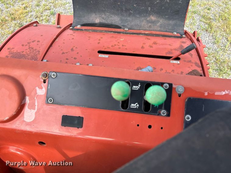 image for item DW7146 2015 Ditch Witch RT100 trencher