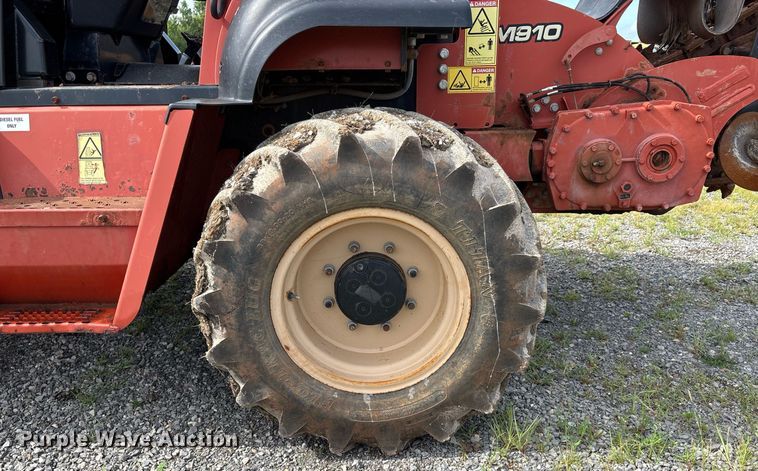 image for item DW7146 2015 Ditch Witch RT100 trencher