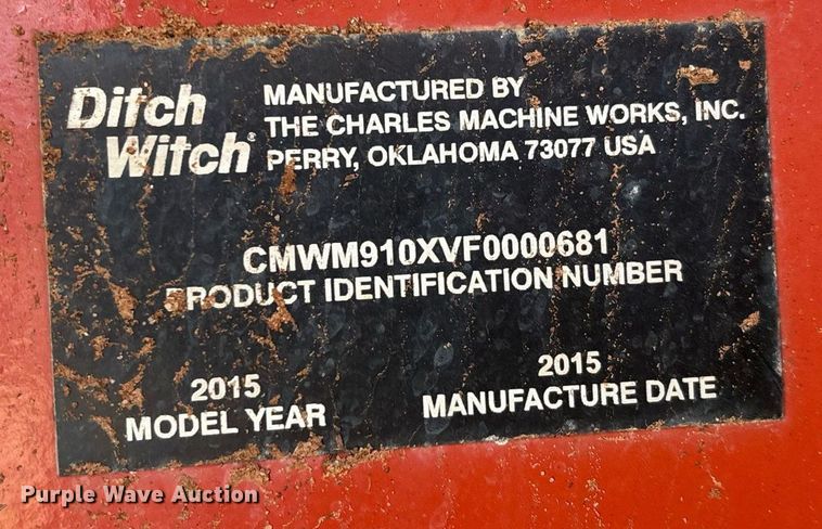 image for item DW7146 2015 Ditch Witch RT100 trencher