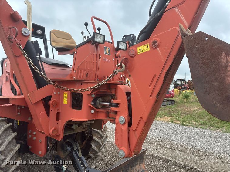 image for item DW7147 2015 Ditch Witch RT100 trencher