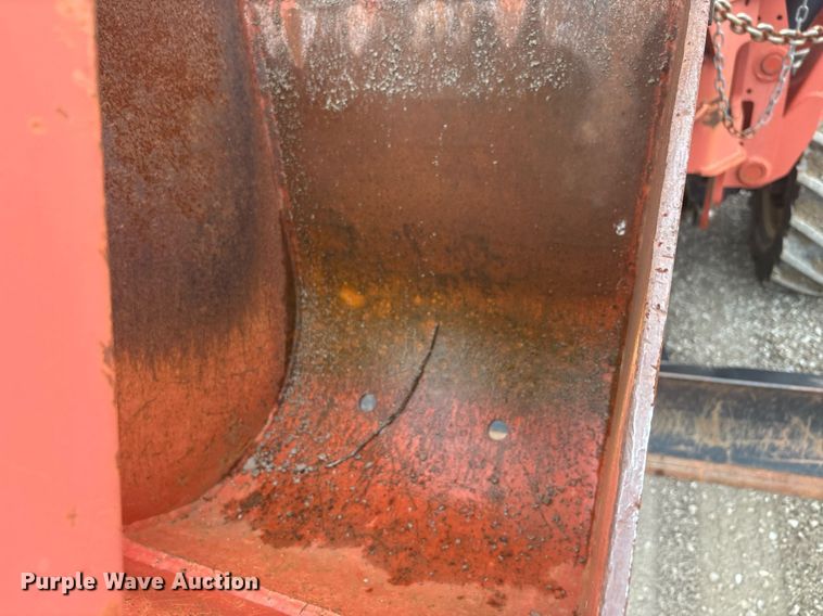 image for item DW7147 2015 Ditch Witch RT100 trencher