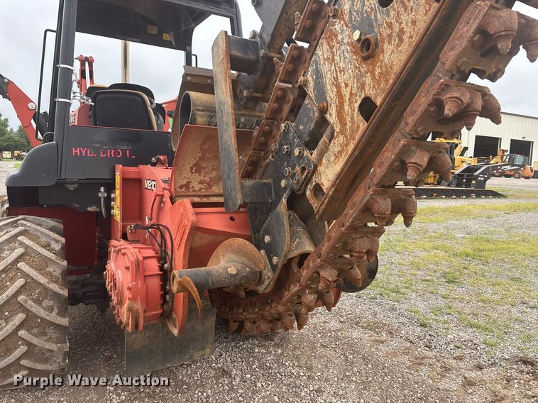 image for item DW7147 2015 Ditch Witch RT100 trencher