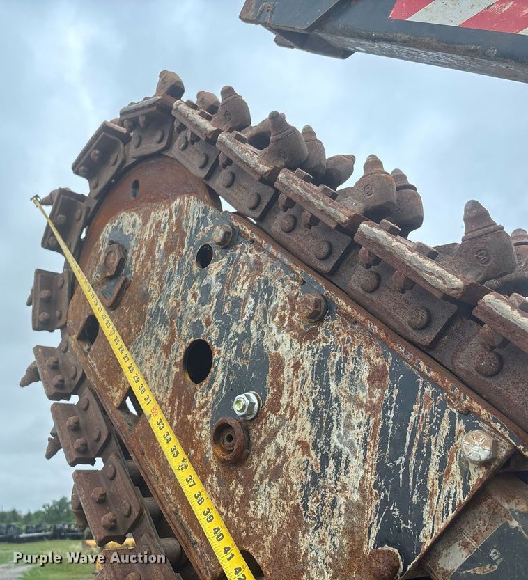 image for item DW7147 2015 Ditch Witch RT100 trencher