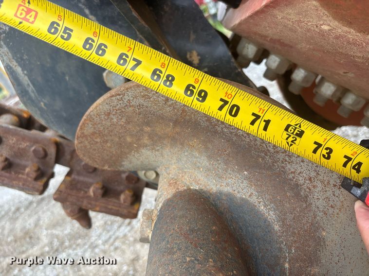 image for item DW7147 2015 Ditch Witch RT100 trencher