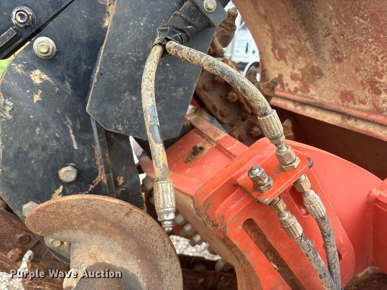 image for item DW7147 2015 Ditch Witch RT100 trencher