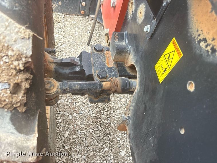 image for item DW7147 2015 Ditch Witch RT100 trencher