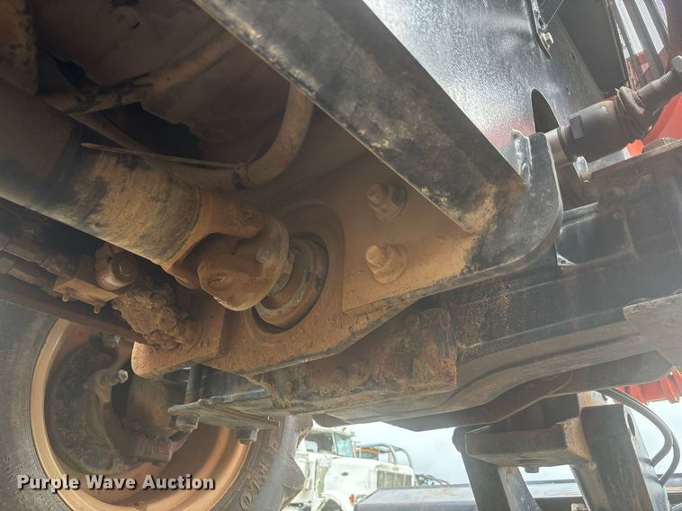 image for item DW7147 2015 Ditch Witch RT100 trencher