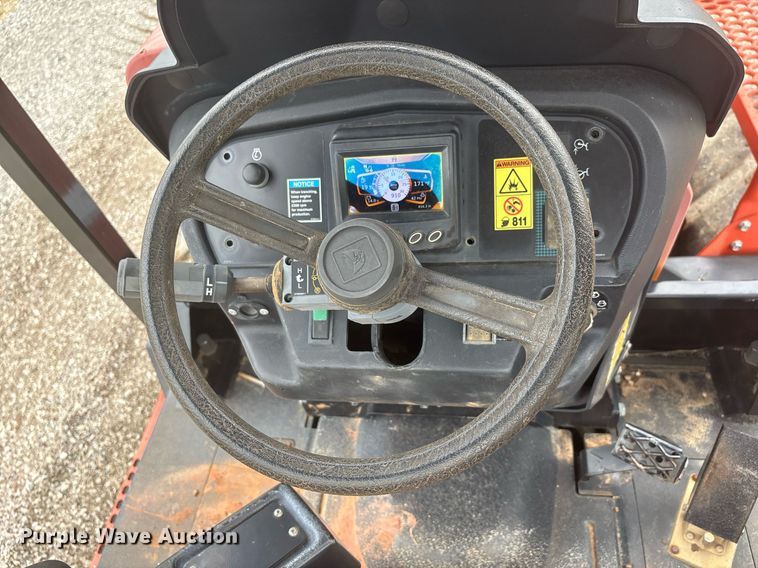 image for item DW7147 2015 Ditch Witch RT100 trencher