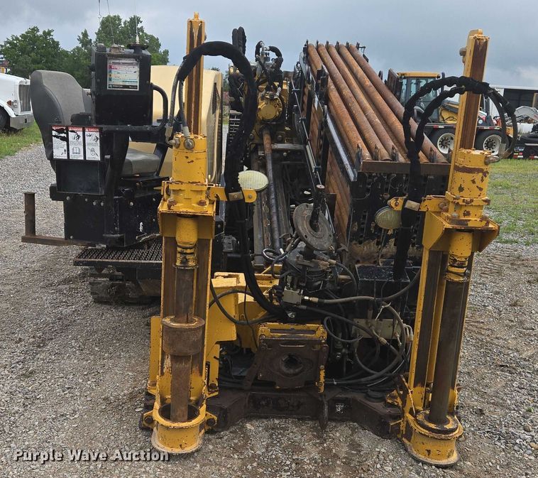 image for item DW7148 2015 Vermeer D24X40 Series II Navigator directional boring unit