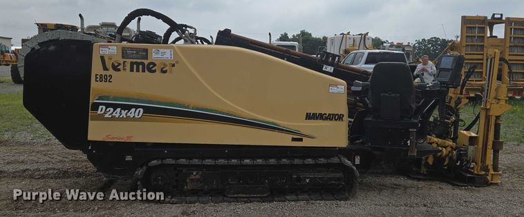 image for item DW7148 2015 Vermeer D24X40 Series II Navigator directional boring unit