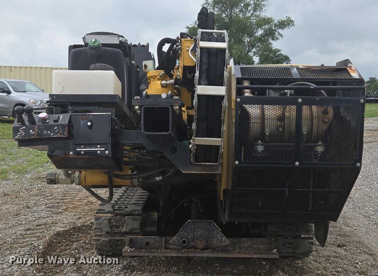 image for item DW7148 2015 Vermeer D24X40 Series II Navigator directional boring unit