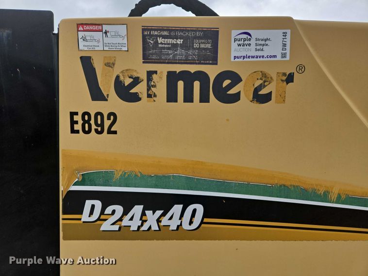 image for item DW7148 2015 Vermeer D24X40 Series II Navigator directional boring unit