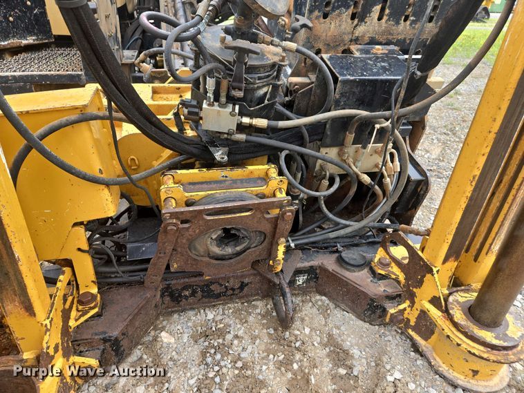 image for item DW7148 2015 Vermeer D24X40 Series II Navigator directional boring unit