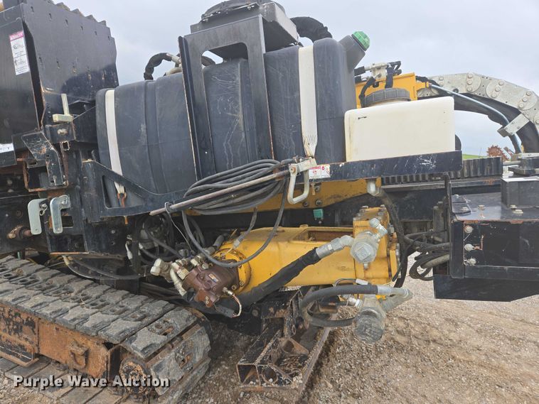 image for item DW7148 2015 Vermeer D24X40 Series II Navigator directional boring unit