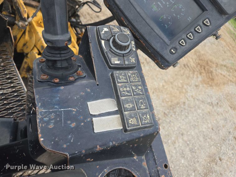 image for item DW7148 2015 Vermeer D24X40 Series II Navigator directional boring unit