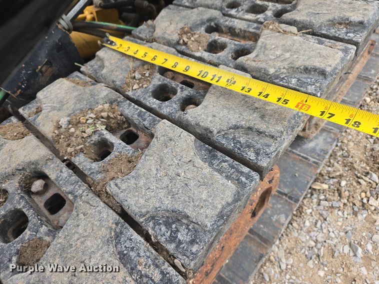 image for item DW7148 2015 Vermeer D24X40 Series II Navigator directional boring unit